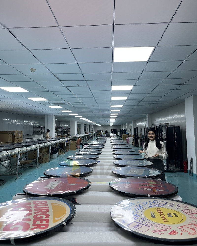 Avlink 23.6inch round screen LCD display factory China